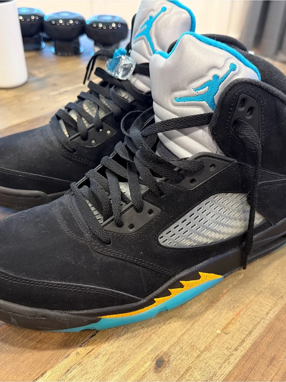 Jordan 5 Retro Aqua - new w/out box. Size 14